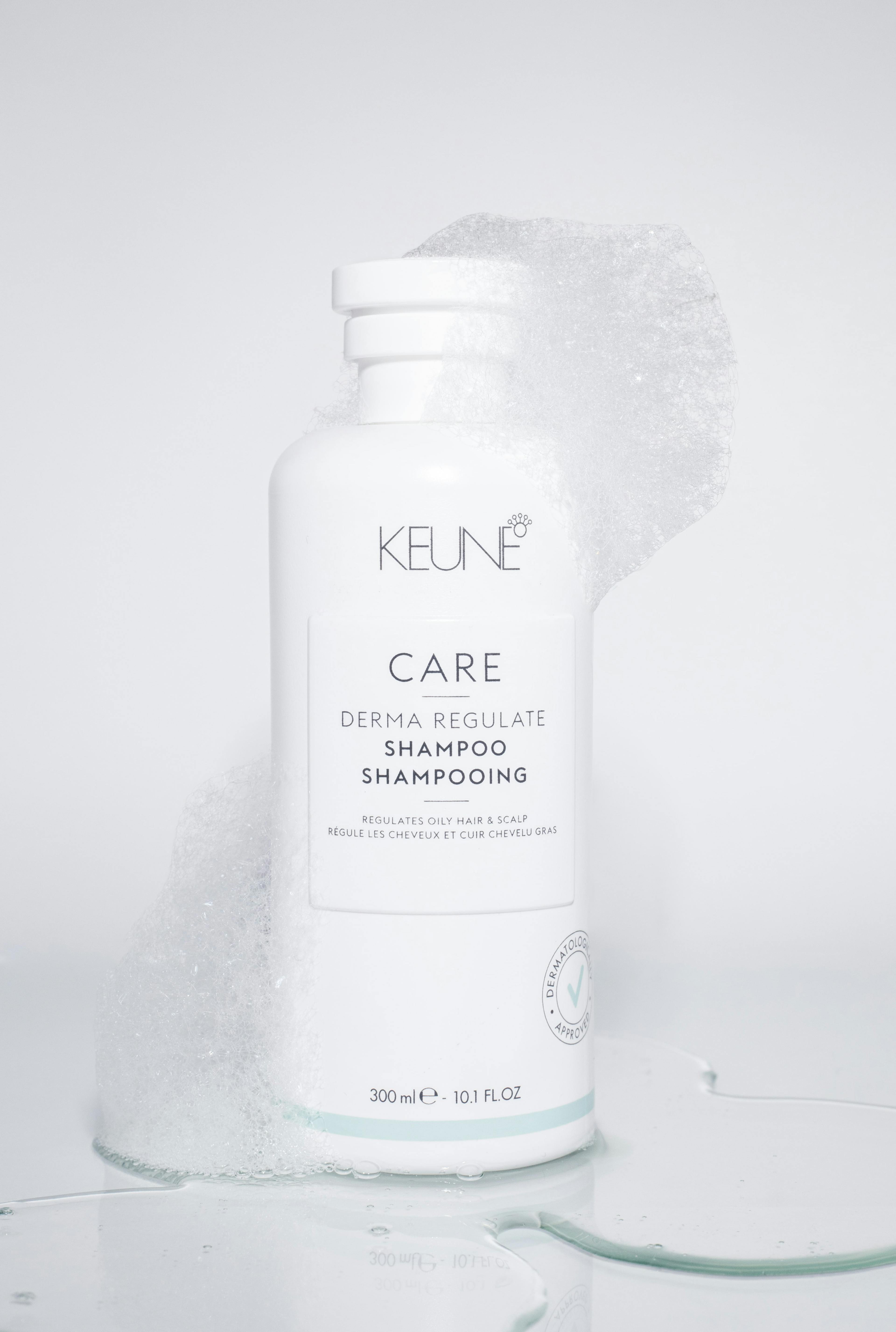 Foto van fles en textuur Keune Care Derma Regulate Shampoo
